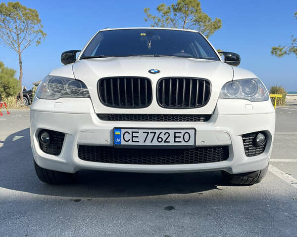Белый БМВ Х5, объемом двигателя 2.99 л и пробегом 290 тыс. км за 22000 $, фото 45 на Automoto.ua