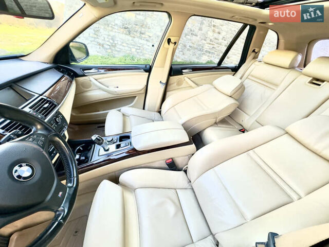 Білий БМВ Х5, об'ємом двигуна 3 л та пробігом 244 тис. км за 13800 $, фото 61 на Automoto.ua