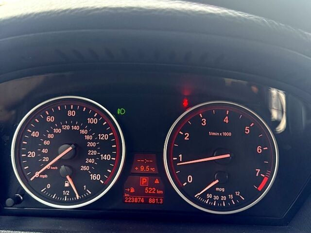 Белый БМВ Х5, объемом двигателя 3 л и пробегом 223 тыс. км за 11500 $, фото 7 на Automoto.ua