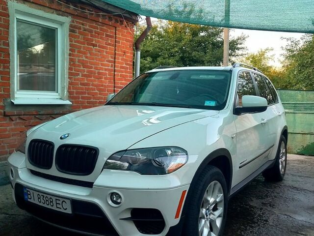 Белый БМВ Х5, объемом двигателя 3 л и пробегом 320 тыс. км за 16800 $, фото 5 на Automoto.ua