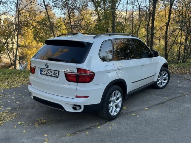 Белый БМВ Х5, объемом двигателя 3 л и пробегом 181 тыс. км за 16800 $, фото 3 на Automoto.ua