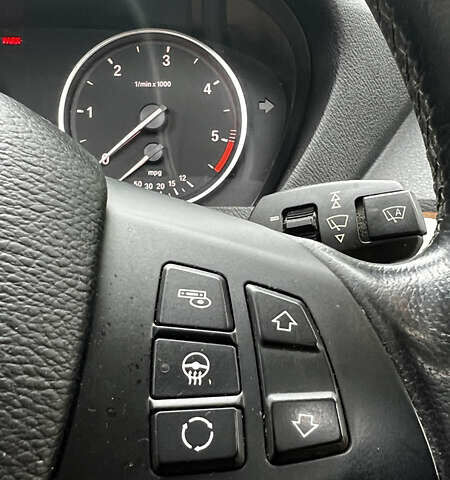 Белый БМВ Х5, объемом двигателя 3 л и пробегом 272 тыс. км за 16500 $, фото 14 на Automoto.ua