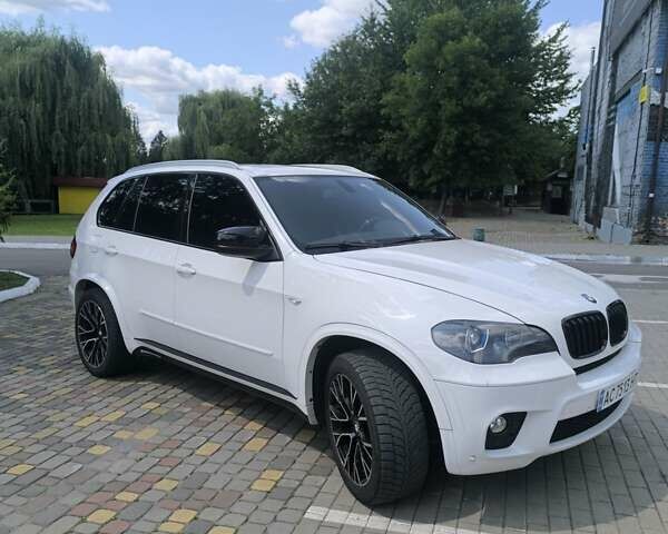 Белый БМВ Х5, объемом двигателя 2.98 л и пробегом 275 тыс. км за 15600 $, фото 2 на Automoto.ua