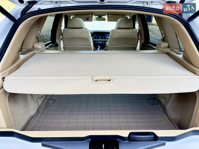 Білий БМВ Х5, об'ємом двигуна 3 л та пробігом 244 тис. км за 13800 $, фото 144 на Automoto.ua