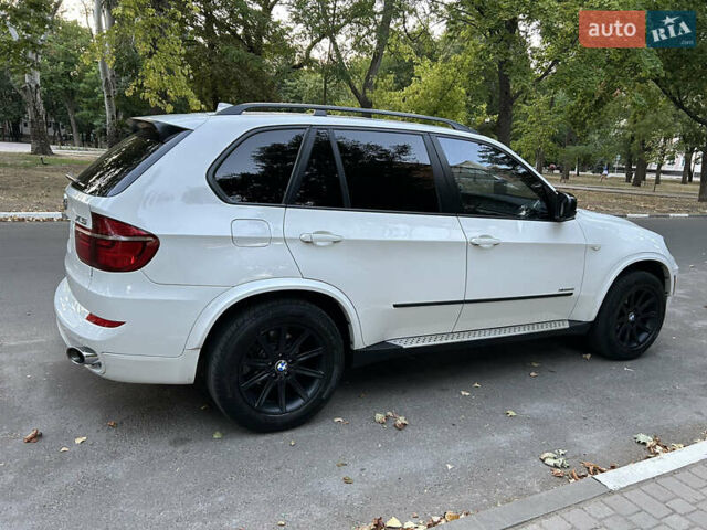Белый БМВ Х5, объемом двигателя 2.98 л и пробегом 175 тыс. км за 16000 $, фото 7 на Automoto.ua