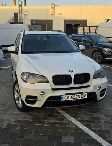 Белый БМВ Х5, объемом двигателя 2.98 л и пробегом 175 тыс. км за 16500 $, фото 17 на Automoto.ua