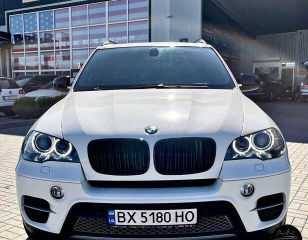 Білий БМВ Х5, об'ємом двигуна 3 л та пробігом 282 тис. км за 19500 $, фото 2 на Automoto.ua