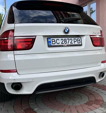 Белый БМВ Х5, объемом двигателя 2.98 л и пробегом 157 тыс. км за 13900 $, фото 9 на Automoto.ua