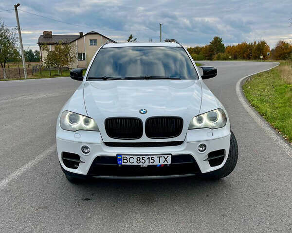 Белый БМВ Х5, объемом двигателя 2.99 л и пробегом 307 тыс. км за 15900 $, фото 36 на Automoto.ua