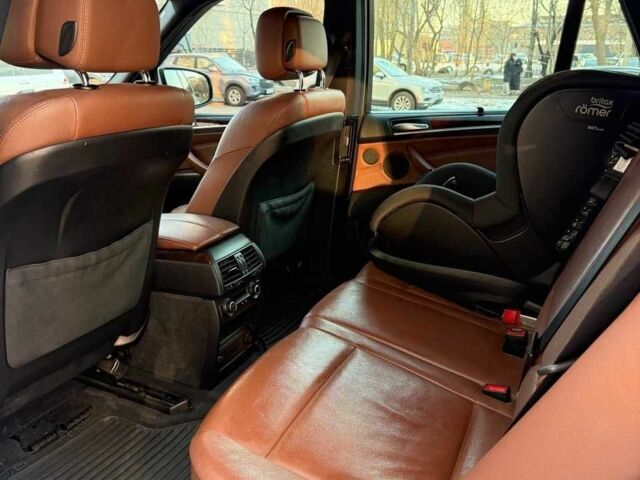 Білий БМВ Х5, об'ємом двигуна 3 л та пробігом 187 тис. км за 12500 $, фото 12 на Automoto.ua