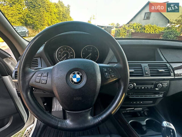 Білий БМВ Х5, об'ємом двигуна 0 л та пробігом 318 тис. км за 13750 $, фото 10 на Automoto.ua