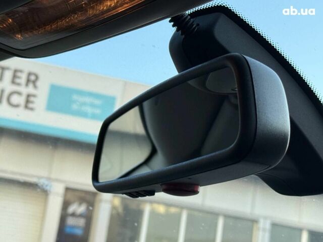 Белый БМВ Х5, объемом двигателя 3 л и пробегом 155 тыс. км за 19440 $, фото 22 на Automoto.ua