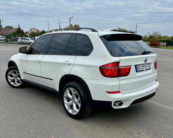 Белый БМВ Х5, объемом двигателя 2.99 л и пробегом 307 тыс. км за 15900 $, фото 29 на Automoto.ua