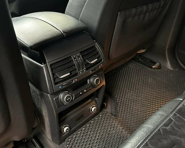 Білий БМВ Х5, об'ємом двигуна 2.99 л та пробігом 212 тис. км за 20500 $, фото 8 на Automoto.ua