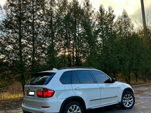 Білий БМВ Х5, об'ємом двигуна 3 л та пробігом 210 тис. км за 13999 $, фото 3 на Automoto.ua