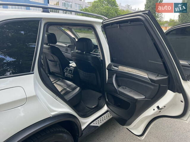 Белый БМВ Х5, объемом двигателя 2.98 л и пробегом 239 тыс. км за 13950 $, фото 12 на Automoto.ua