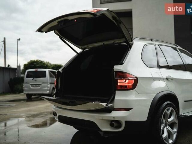 Білий БМВ Х5, об'ємом двигуна 3 л та пробігом 204 тис. км за 18999 $, фото 19 на Automoto.ua
