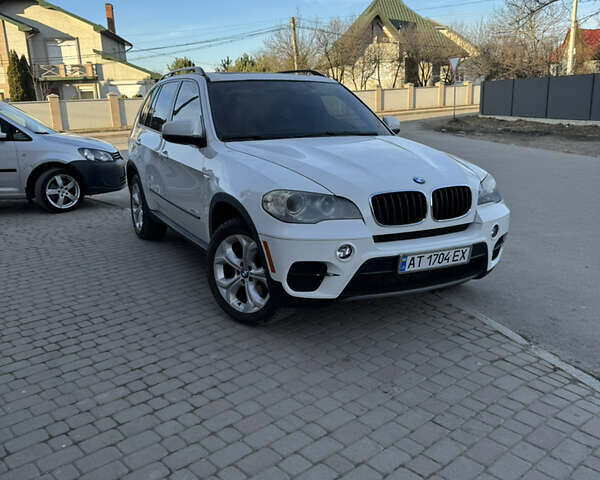 Белый БМВ Х5, объемом двигателя 2.99 л и пробегом 293 тыс. км за 16000 $, фото 12 на Automoto.ua