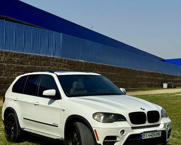 Белый БМВ Х5, объемом двигателя 3 л и пробегом 370 тыс. км за 15500 $, фото 8 на Automoto.ua