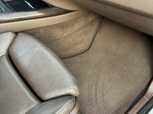 Белый БМВ Х5, объемом двигателя 3 л и пробегом 204 тыс. км за 19500 $, фото 19 на Automoto.ua