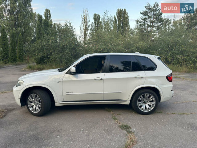 Белый БМВ Х5, объемом двигателя 2.99 л и пробегом 270 тыс. км за 18200 $, фото 2 на Automoto.ua