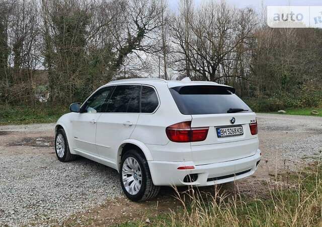 Белый БМВ Х5, объемом двигателя 2.99 л и пробегом 268 тыс. км за 15199 $, фото 3 на Automoto.ua