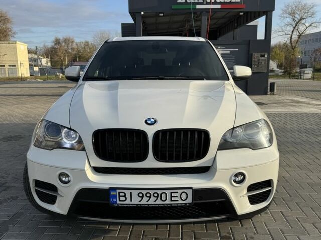 Белый БМВ Х5, объемом двигателя 3 л и пробегом 204 тыс. км за 19500 $, фото 1 на Automoto.ua
