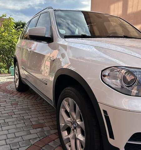 Белый БМВ Х5, объемом двигателя 2.98 л и пробегом 157 тыс. км за 13900 $, фото 10 на Automoto.ua