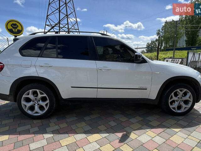 Белый БМВ Х5, объемом двигателя 3 л и пробегом 301 тыс. км за 15999 $, фото 7 на Automoto.ua
