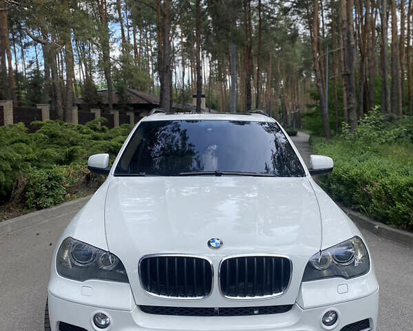 Белый БМВ Х5, объемом двигателя 2.93 л и пробегом 200 тыс. км за 10500 $, фото 5 на Automoto.ua