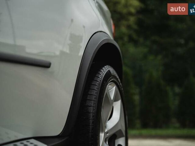 Білий БМВ Х5, об'ємом двигуна 3 л та пробігом 204 тис. км за 18999 $, фото 16 на Automoto.ua