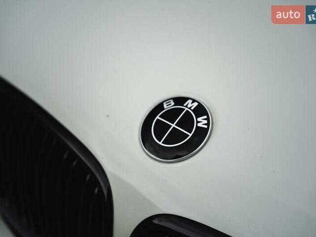 Білий БМВ Х5, об'ємом двигуна 2.99 л та пробігом 202 тис. км за 21500 $, фото 12 на Automoto.ua
