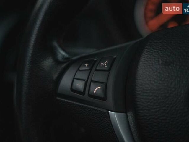 Білий БМВ Х5, об'ємом двигуна 3 л та пробігом 204 тис. км за 18999 $, фото 27 на Automoto.ua