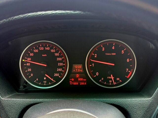 Білий БМВ Х5, об'ємом двигуна 3 л та пробігом 172 тис. км за 17000 $, фото 5 на Automoto.ua