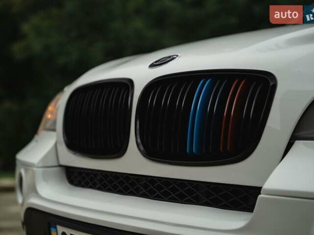 Білий БМВ Х5, об'ємом двигуна 3 л та пробігом 204 тис. км за 18999 $, фото 9 на Automoto.ua