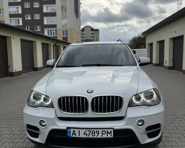 Білий БМВ Х5, об'ємом двигуна 3 л та пробігом 245 тис. км за 16400 $, фото 93 на Automoto.ua