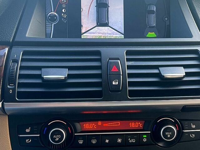 Білий БМВ Х5, об'ємом двигуна 3 л та пробігом 210 тис. км за 13999 $, фото 11 на Automoto.ua