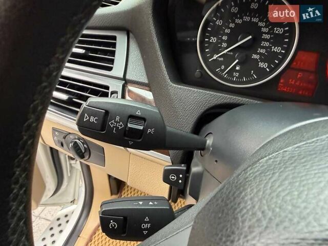 БМВ Х5 2011 в Киеве на Automoto.ua Белый БМВ Х5, объемом двигателя 2.98 л и пробегом 265 тыс. км за 15990 $, фото 18 на Automoto.ua