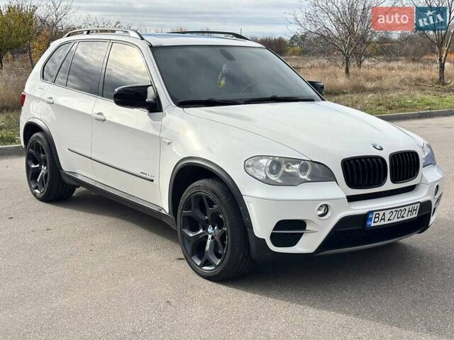 Белый БМВ Х5, объемом двигателя 3 л и пробегом 230 тыс. км за 17200 $, фото 4 на Automoto.ua