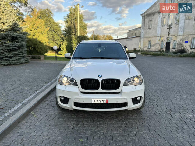 Белый БМВ Х5, объемом двигателя 3 л и пробегом 245 тыс. км за 23000 $, фото 2 на Automoto.ua