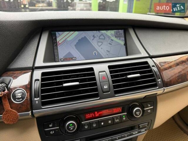 БМВ Х5 2011 в Киеве на Automoto.ua Белый БМВ Х5, объемом двигателя 2.98 л и пробегом 265 тыс. км за 15990 $, фото 23 на Automoto.ua
