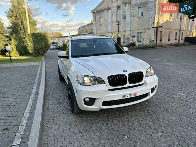 Белый БМВ Х5, объемом двигателя 3 л и пробегом 245 тыс. км за 23000 $, фото 3 на Automoto.ua