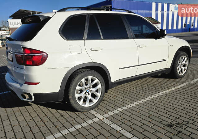 Белый БМВ Х5, объемом двигателя 2.98 л и пробегом 270 тыс. км за 14500 $, фото 3 на Automoto.ua