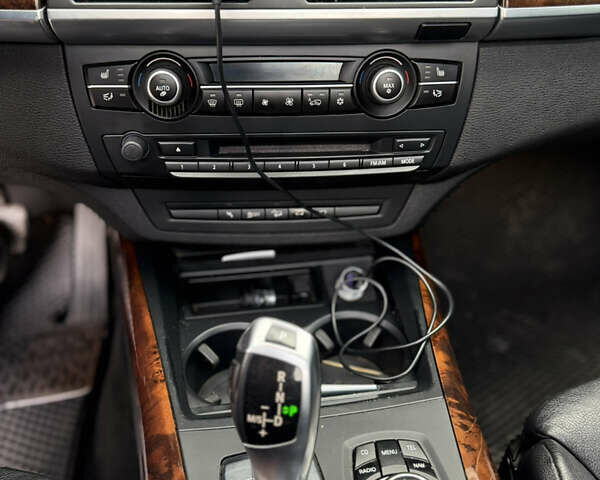 Білий БМВ Х5, об'ємом двигуна 3 л та пробігом 245 тис. км за 16400 $, фото 33 на Automoto.ua