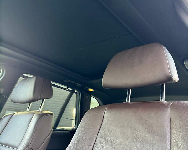 Білий БМВ Х5, об'ємом двигуна 3 л та пробігом 200 тис. км за 18500 $, фото 12 на Automoto.ua