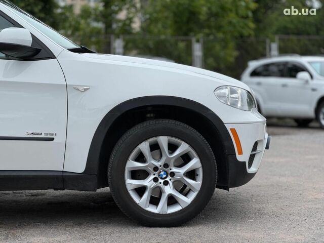 Білий БМВ Х5, об'ємом двигуна 3 л та пробігом 199 тис. км за 17490 $, фото 14 на Automoto.ua