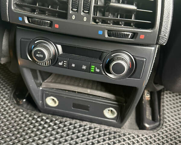 Білий БМВ Х5, об'ємом двигуна 3 л та пробігом 245 тис. км за 16400 $, фото 43 на Automoto.ua