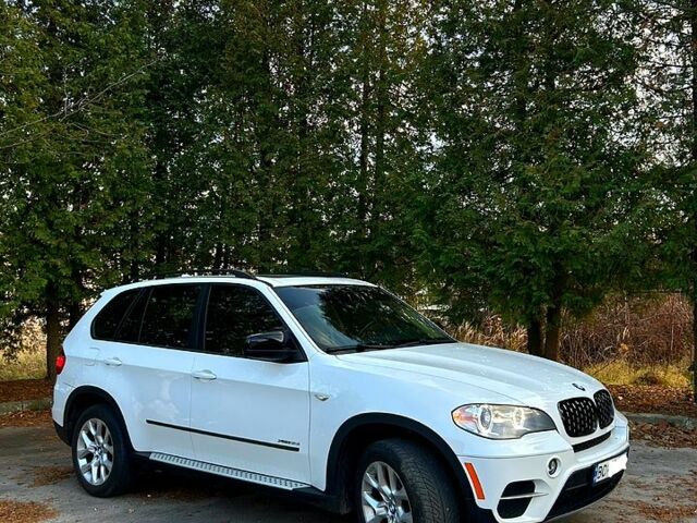 Білий БМВ Х5, об'ємом двигуна 3 л та пробігом 210 тис. км за 13999 $, фото 1 на Automoto.ua