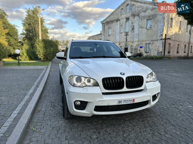 Белый БМВ Х5, объемом двигателя 3 л и пробегом 245 тыс. км за 23000 $, фото 5 на Automoto.ua