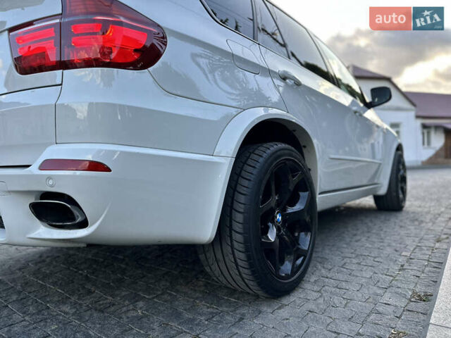 Белый БМВ Х5, объемом двигателя 3 л и пробегом 245 тыс. км за 23000 $, фото 21 на Automoto.ua